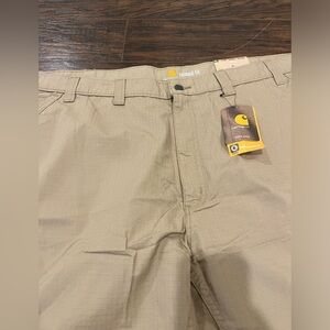 New w/ tag Carhartt Force relaxed fit rips top cargo pants (size 50x30)